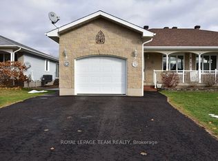 5516 Meadowbrook Dr, South Dundas, ON K0E 1K0