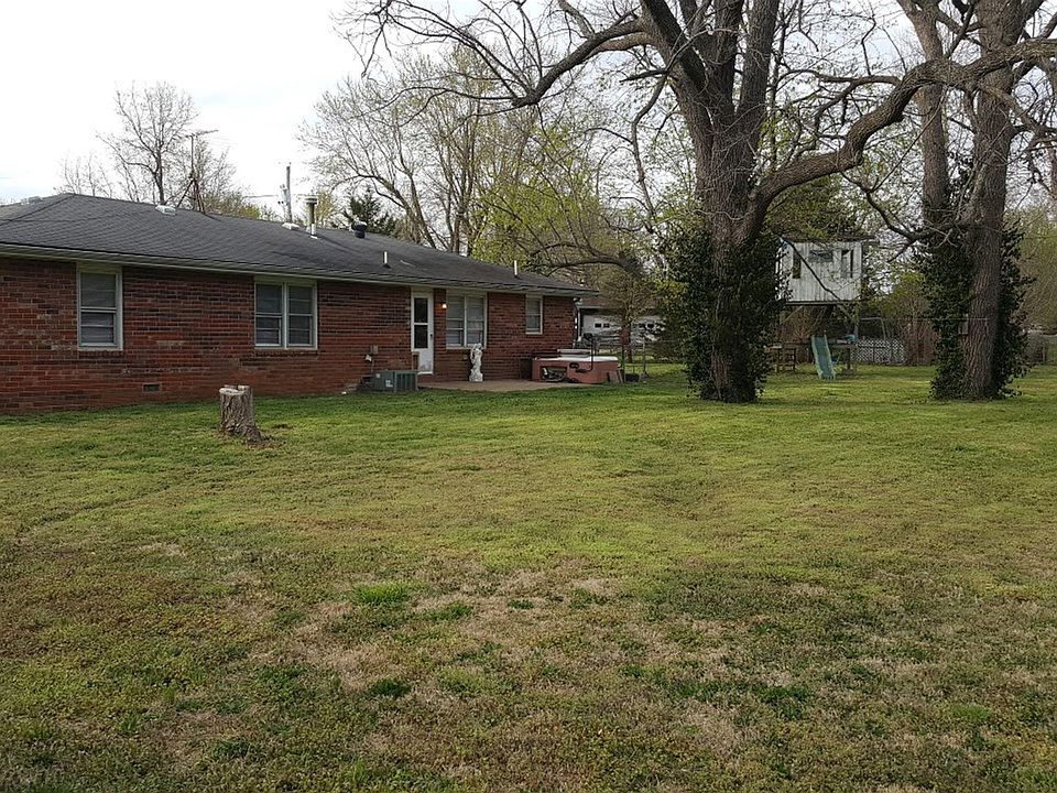 2nd image of 108 Crighton Dr