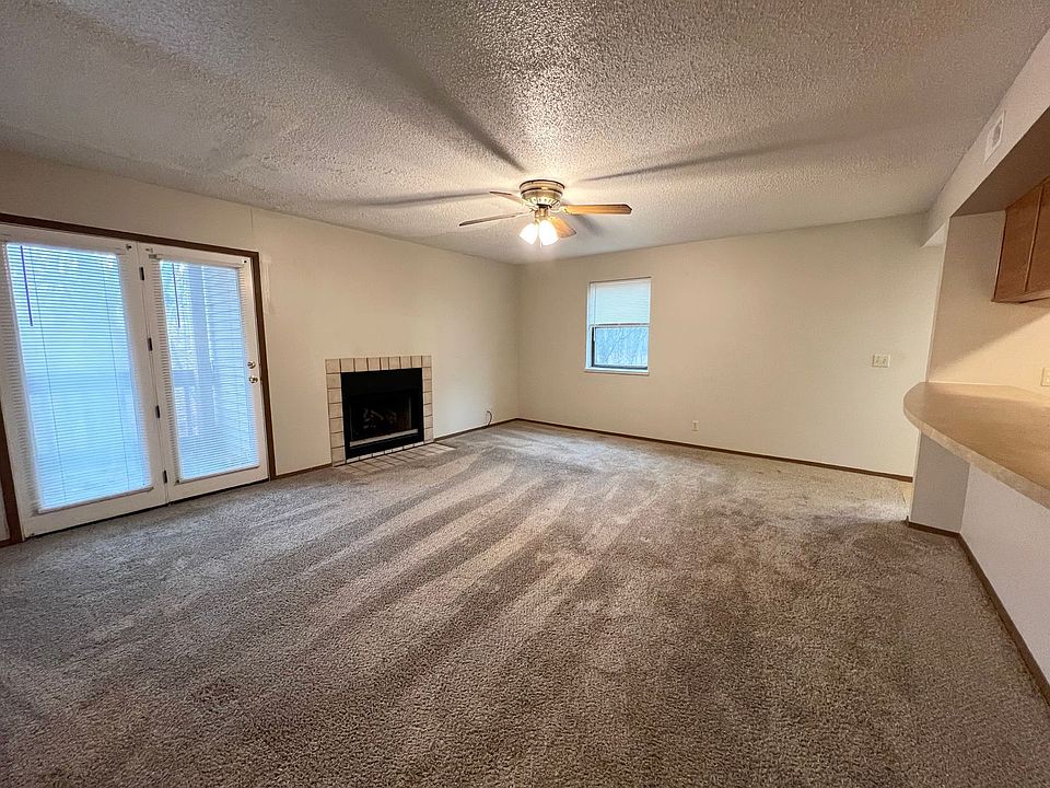 1st image of 2700 W Willowlake Dr #2708-202
