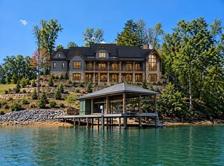 34 Mountain Glen Dr, Penhook, VA 24137
