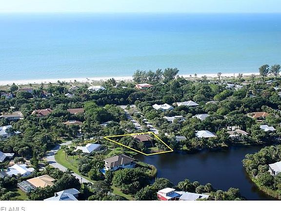 2nd image of 3870 Coquina Dr