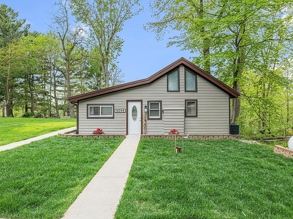 9596 Oriole Dr, Coopersville, MI 49404 Zillow