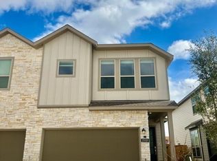 9031 La Pau Ln, Houston, TX 77051