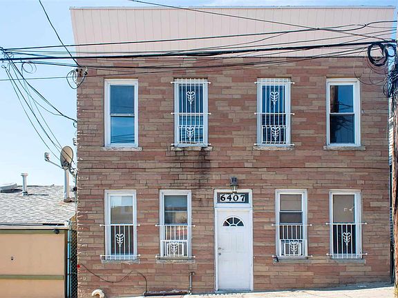 2nd image of 6407 Bergenwood Ave