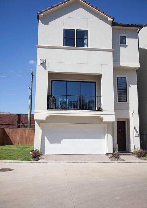 1st image of 7242 Laguna Villas