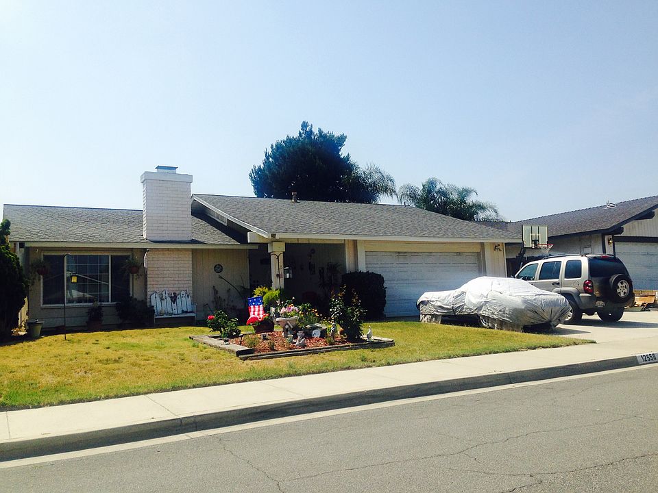 2nd image of 12558 Strawberry Pl