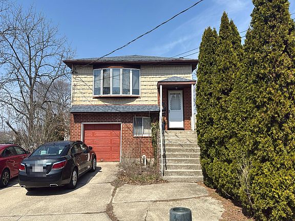 3rd image of 2957 Curtis Pl