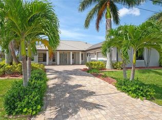 912 SE 24th St, Cape Coral, FL 33990