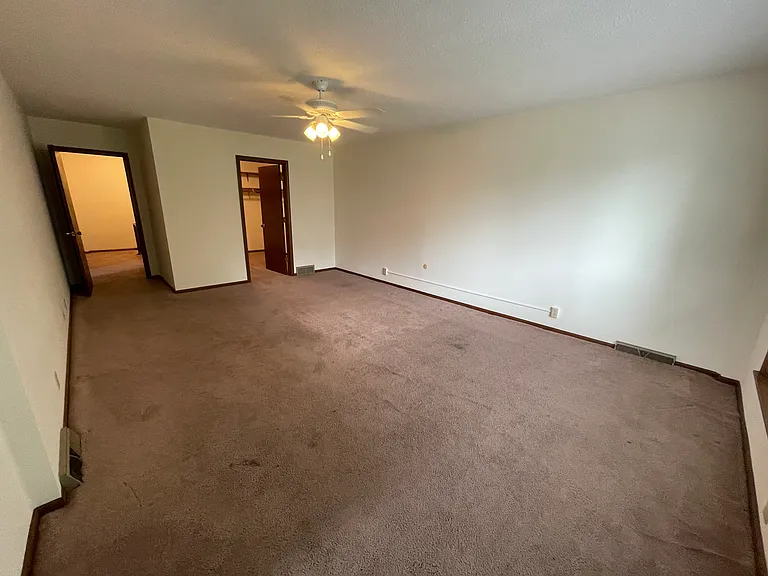 314 N 6th St #102 — Photo 19