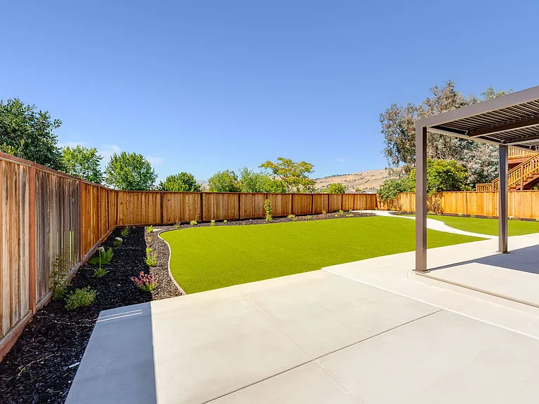 3147 Shriver Dr — Photo 32