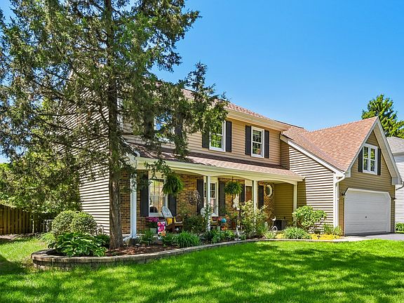 4th image of 1559 Abbotsford Dr