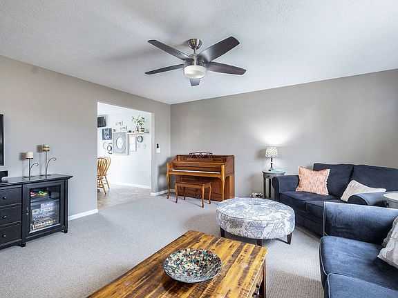 5th image of 9005 Lenter Dr SE