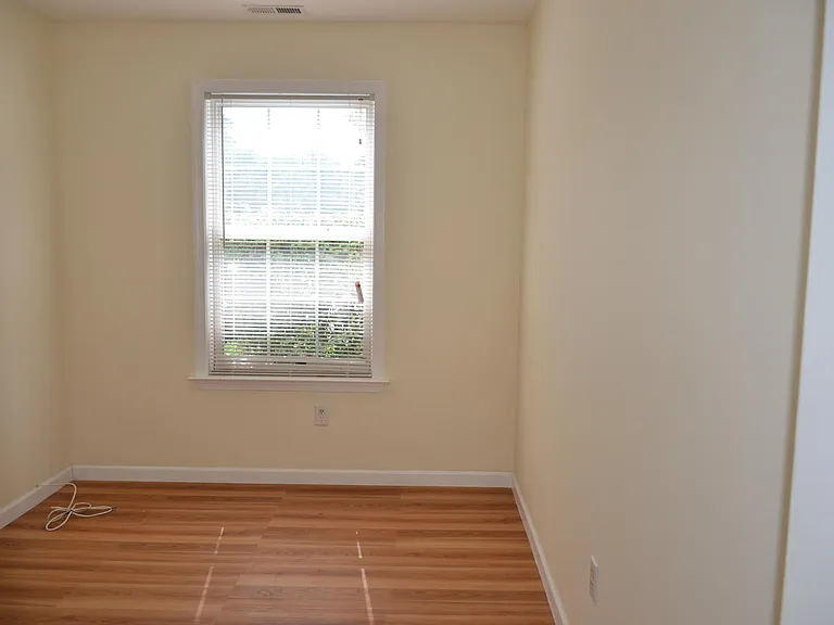 997 Tarragon Ct — Photo 9