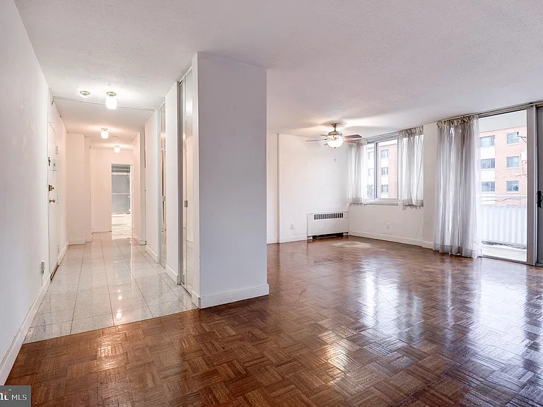 1301 S Arlington Ridge Rd #310 — Photo 12