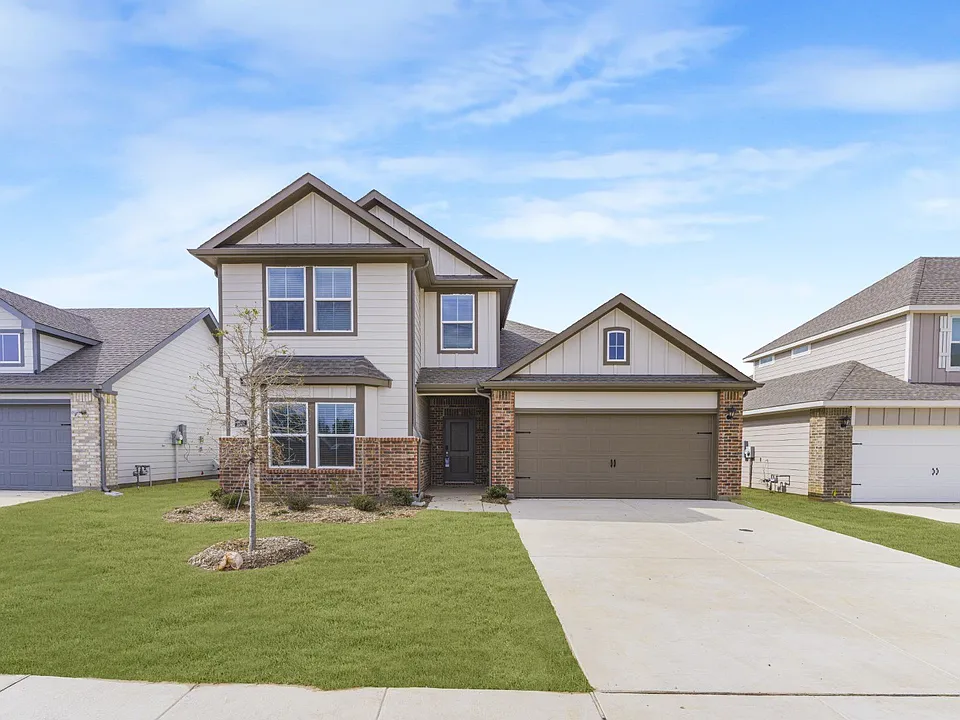 1547 Brooke Dr