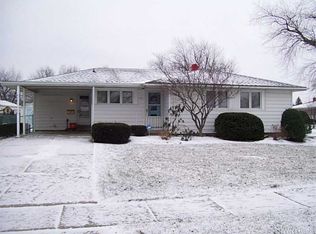 121 Woodgate Rd, Tonawanda, NY 14150
