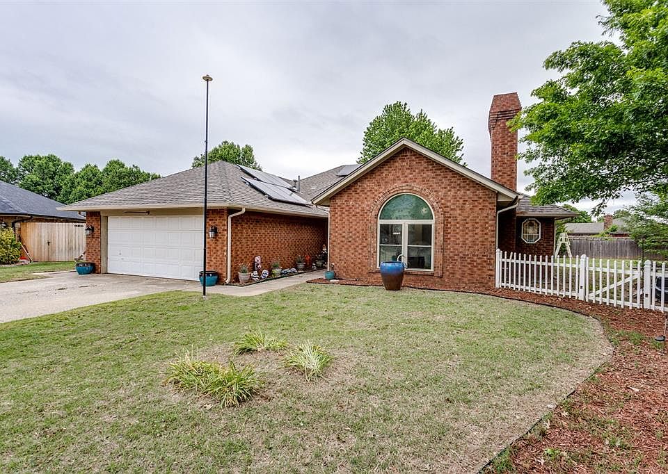 1st image of 4605 Osborn Ln