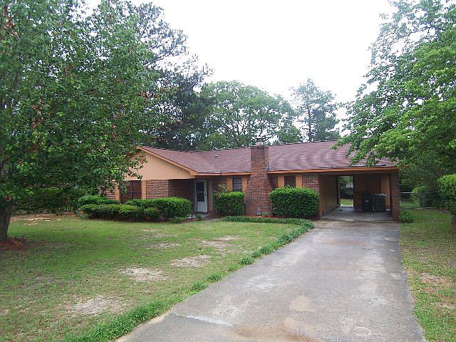 1st image of 2614 Carrington Dr