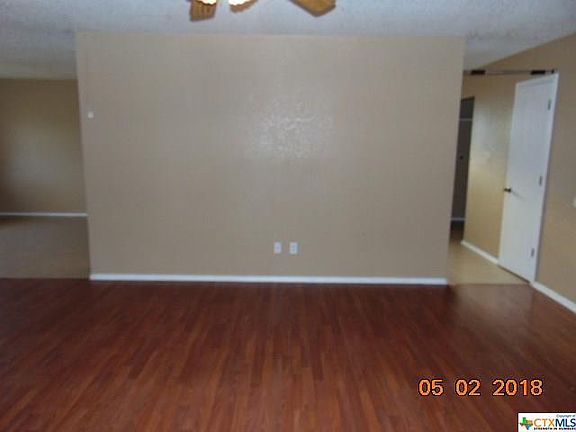 4th image of 3106 Gus Dr