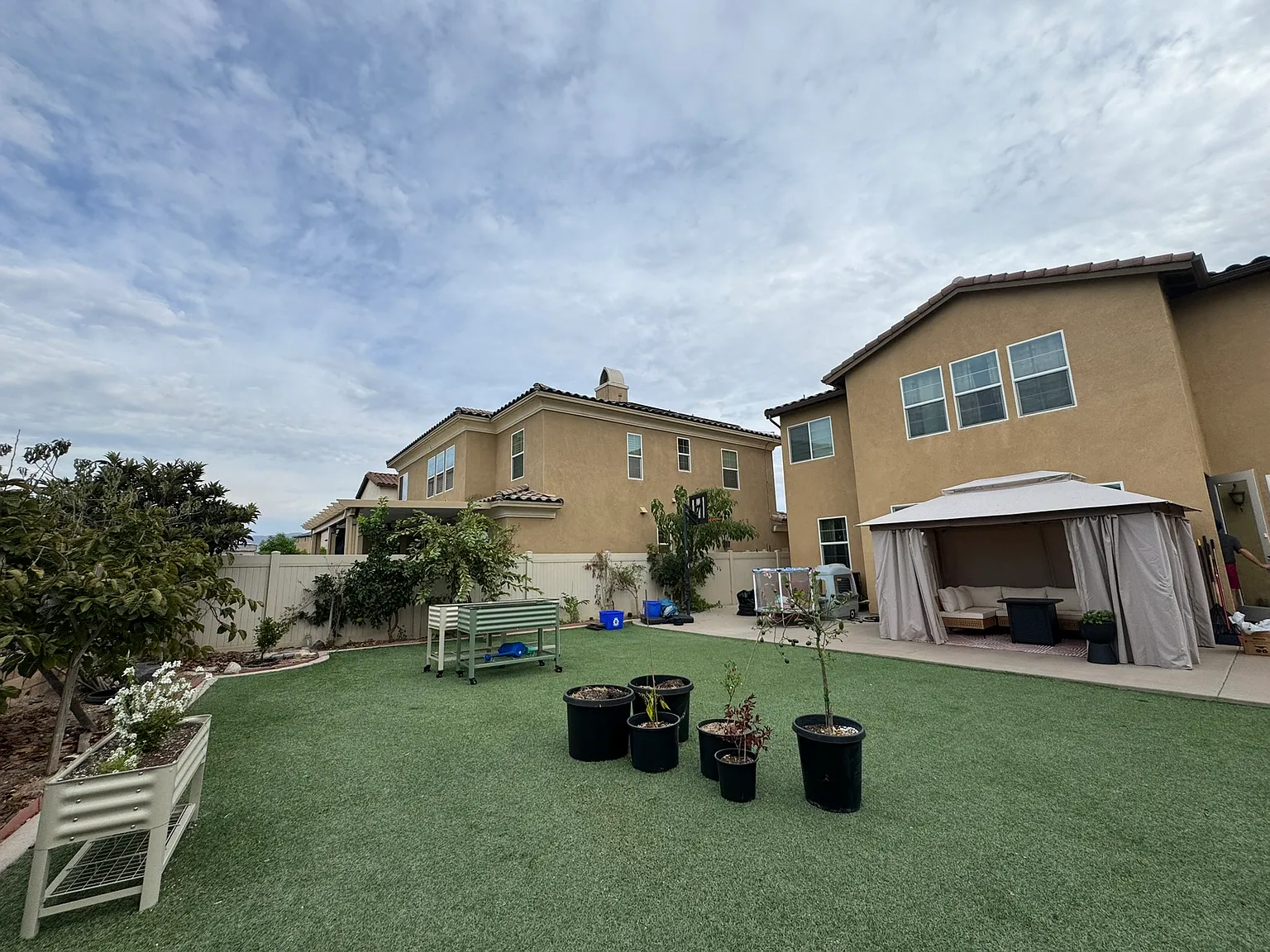 5 bed, 3.5 bath, 2653 sqft, $5,500 — Photo 2