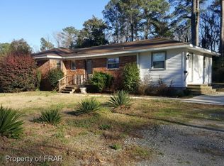 108 McNatt St, Maxton, NC 28364
