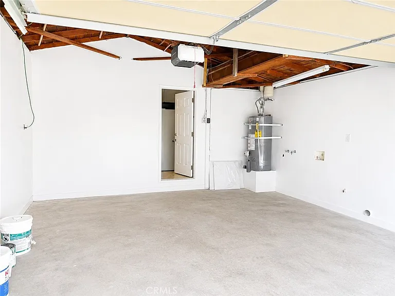 5315 Golden West Ave — Photo 10