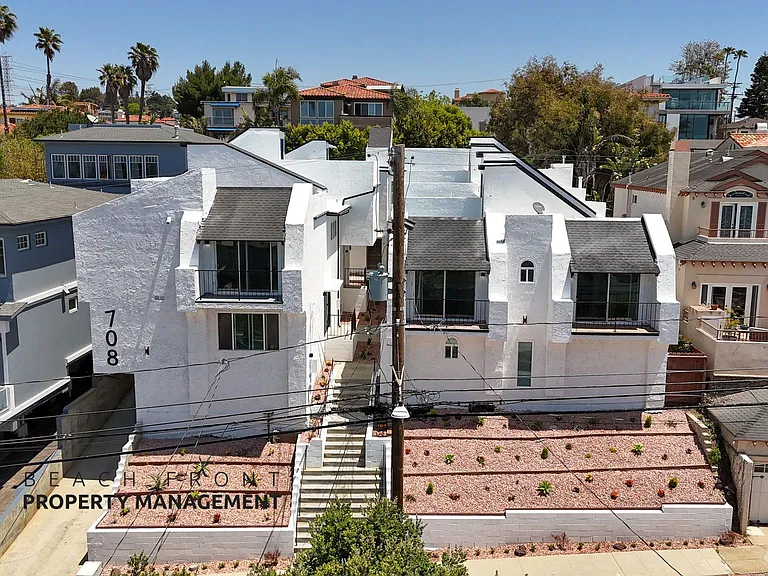 708 N. Juanita Ave. — Photo 44
