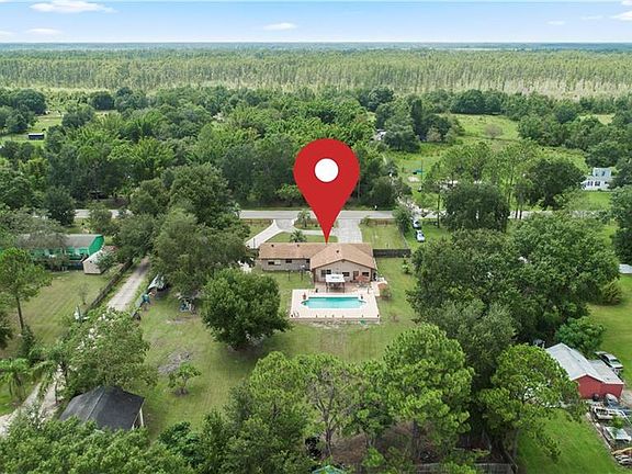 5th image of 434 Diamond Acres Rd