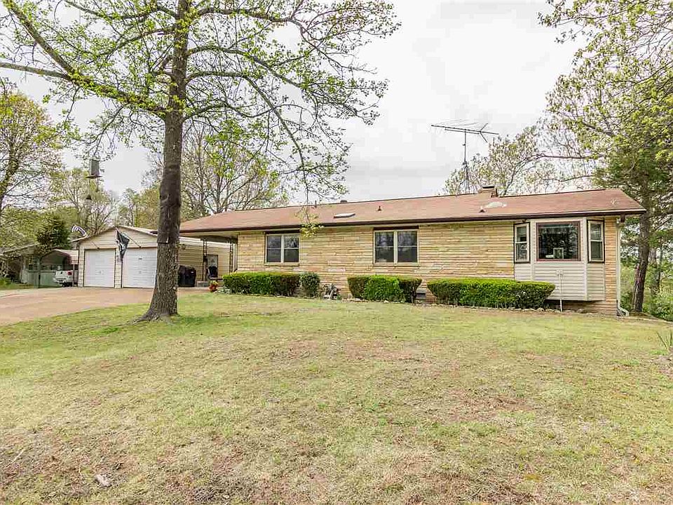 1st image of 1319 Riverview Dr