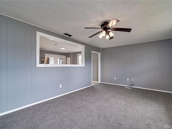 5th image of 481 Franklin Ave