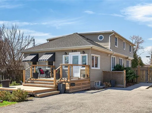 844 Upper Wellington St, Hamilton, ON L9A 3R9