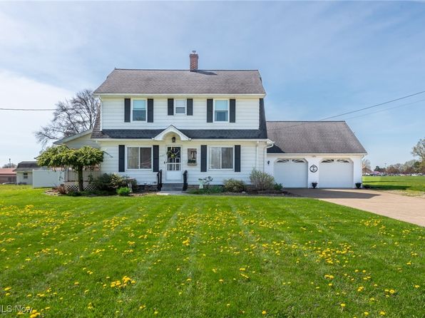 388 W Sunset Dr, Rittman, OH 44270