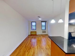 326 E 25th St APT 2C, New York, NY 10010