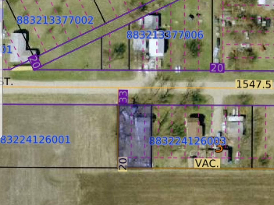 2nd image of 3033 250th St