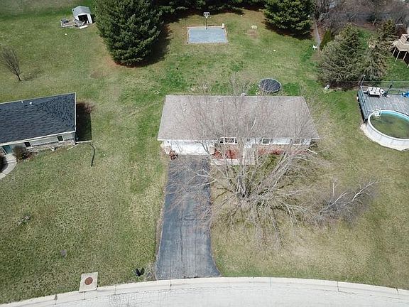 3rd image of 6156 Basin Dr