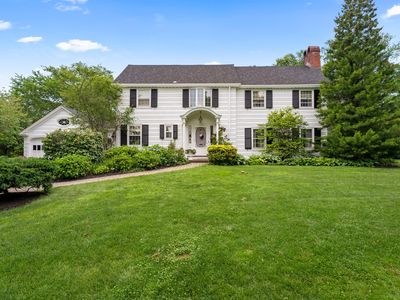 12 Marlborough Road, North Haven, CT, 06473