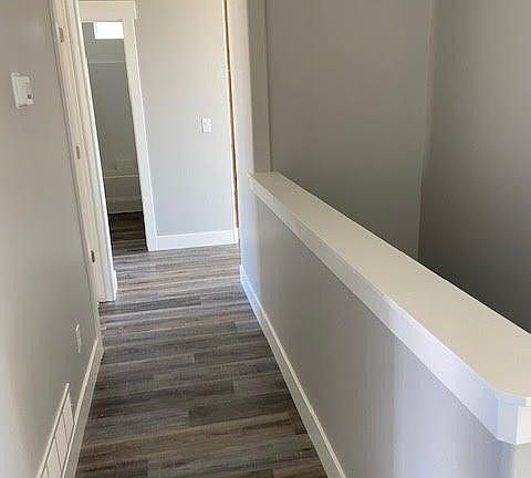 2nd image of 4039 Livingston Ln