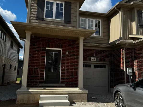 44 Samuel Ave, Pelham, ON L0S 1E1