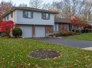 1917 Hickory Ridge Dr, Dayton, OH 45432