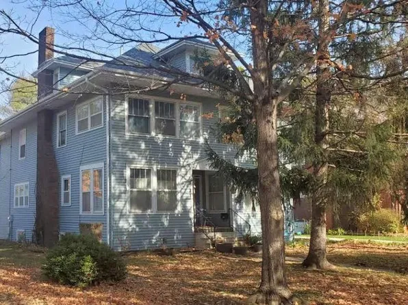 245 Alta Vista Ave, Waterloo, IA 50703