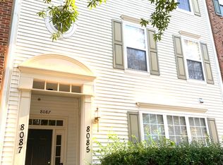 8087 Gatehouse Rd #27, Falls Church, VA 22042