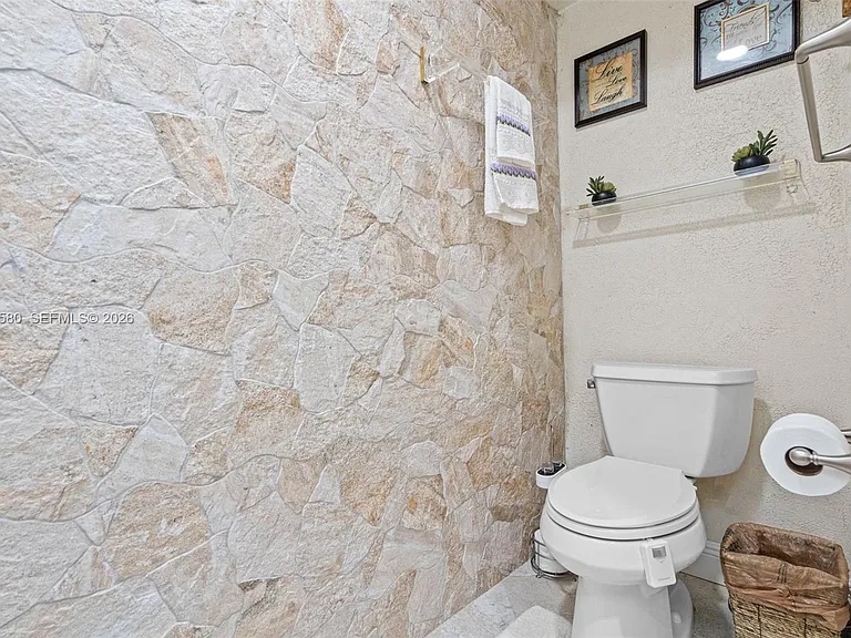 18805 W Lake Dr #18805 — Photo 27