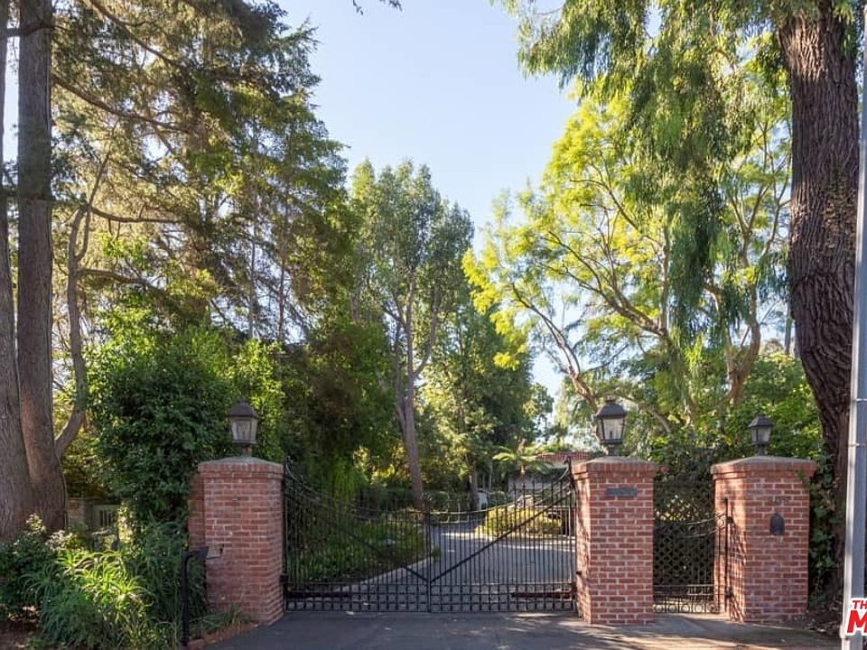 808 Woodacres Rd, Santa Monica, CA 90402 Zillow