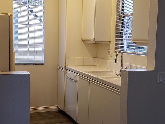 5th image of 10864 Sabre Hill Dr Unit 261