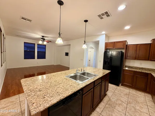 3271 E Carla Vista Dr, Gilbert, AZ 85295