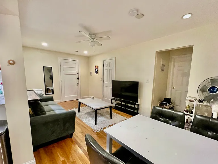 62 Egmont St #3 — Photo 1