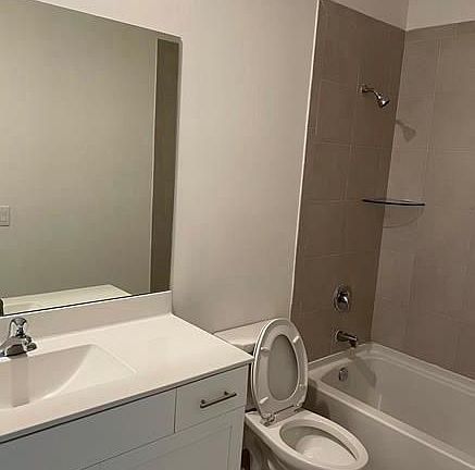 2nd image of 21459 NE 2nd Pl