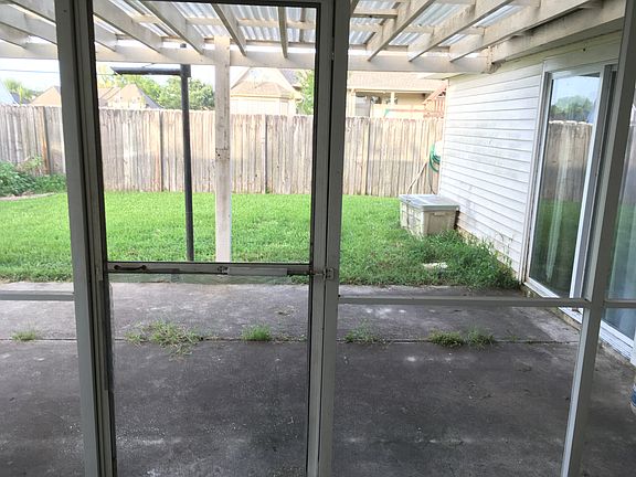 5th image of 25 Oakley Dr