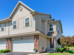 1100 W Kingsley Dr, Romeoville, IL 60446