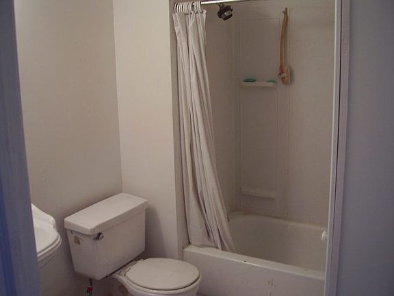 Full Bath